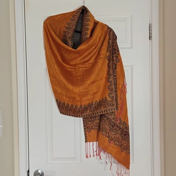 🧡✨ Burnt Orange Paisley Pashmina Shawl Wrap Fringe Scarf Reversible 27x77 - Picture 4 of 16